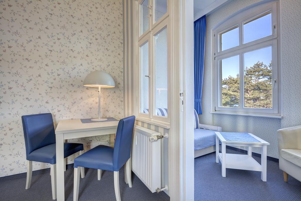 Hotel Villa Seeschloesschen Heringsdorf  Exterior foto