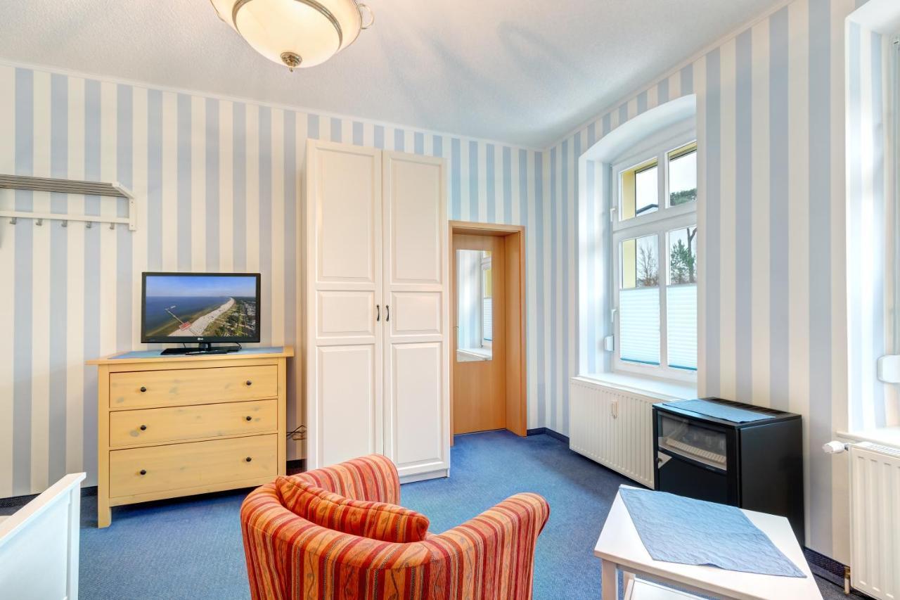Hotel Villa Seeschloesschen Heringsdorf  Exterior foto